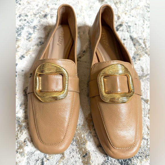 Arezzo Shoes - Arezzo women’s tan neutral color leather loafer with large gold buckle accent
